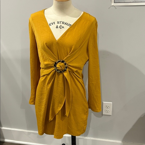 Topshop Mustard Long Sleeve Dress - Picture 3 of 5